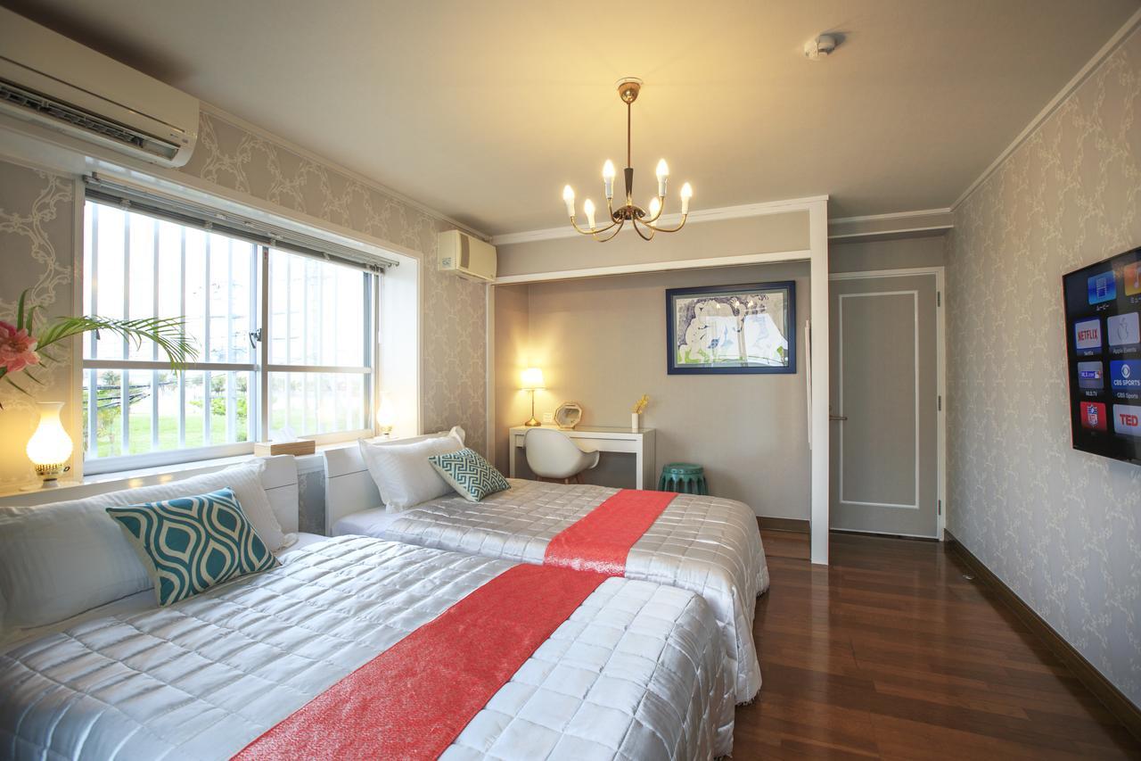 Mihama Beach House Villa ชาตัน ภายนอก รูปภาพ